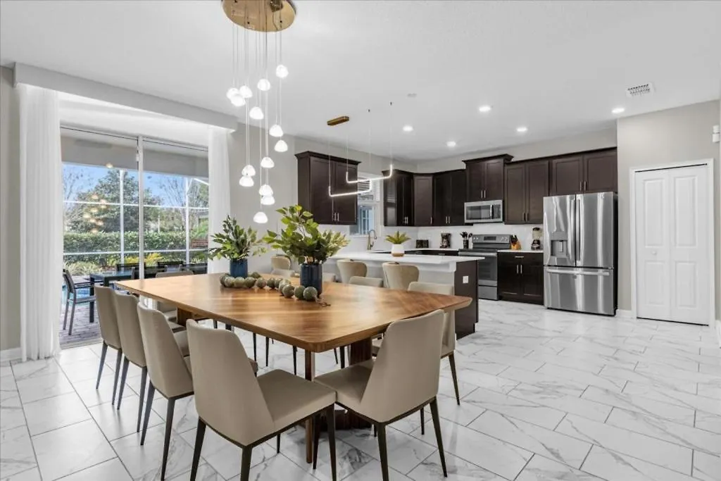 7 Bedrooms- 6 Bathrooms- Champions Gate 9033 St Davenport